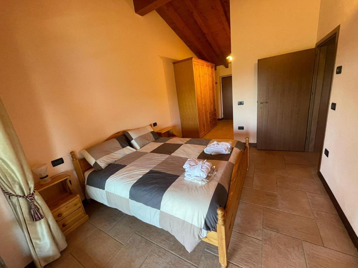 La Fiocchina - Magic Place - Apartments & Studios In Garda Lake - Countryside Farmhouse, Inside The Middle Of The Lake Сало Экстерьер фото